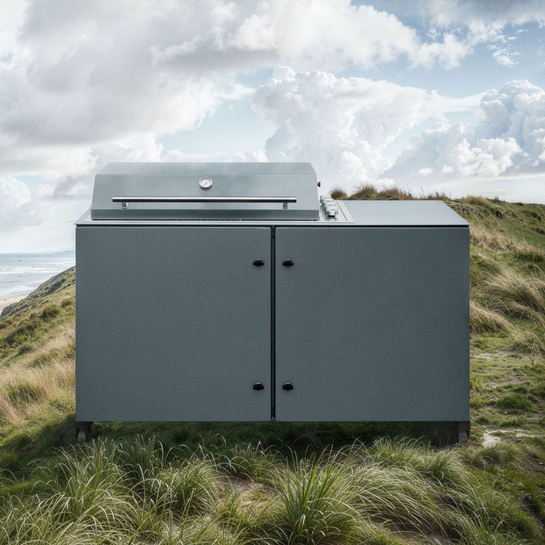 Culnaro Modern Grill i Ocean Blue – luksuriøs gasgrill i dyb blå farve med præcis varmefordeling og vejrbestandigt dansk design.