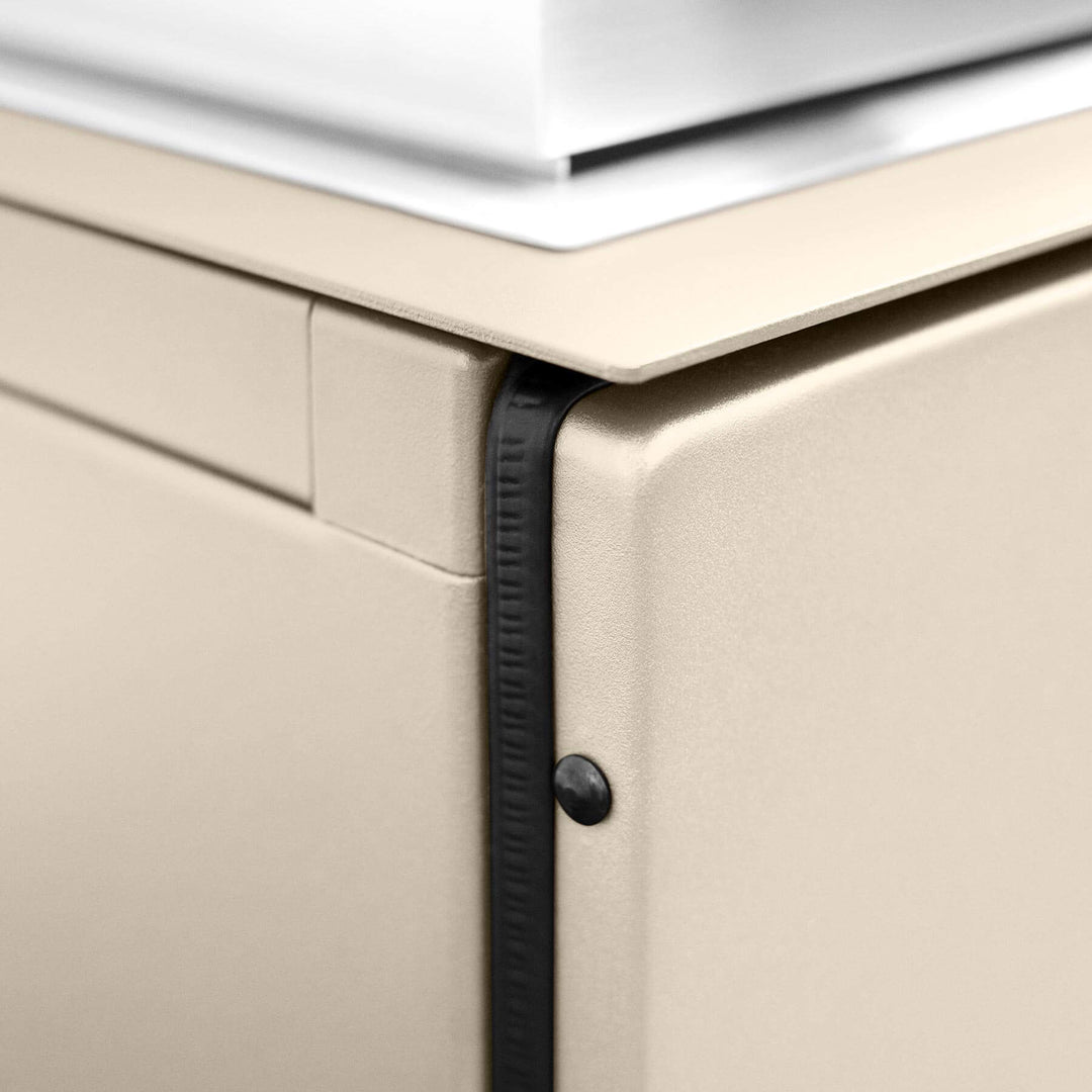 Moderne Grill - Antique White